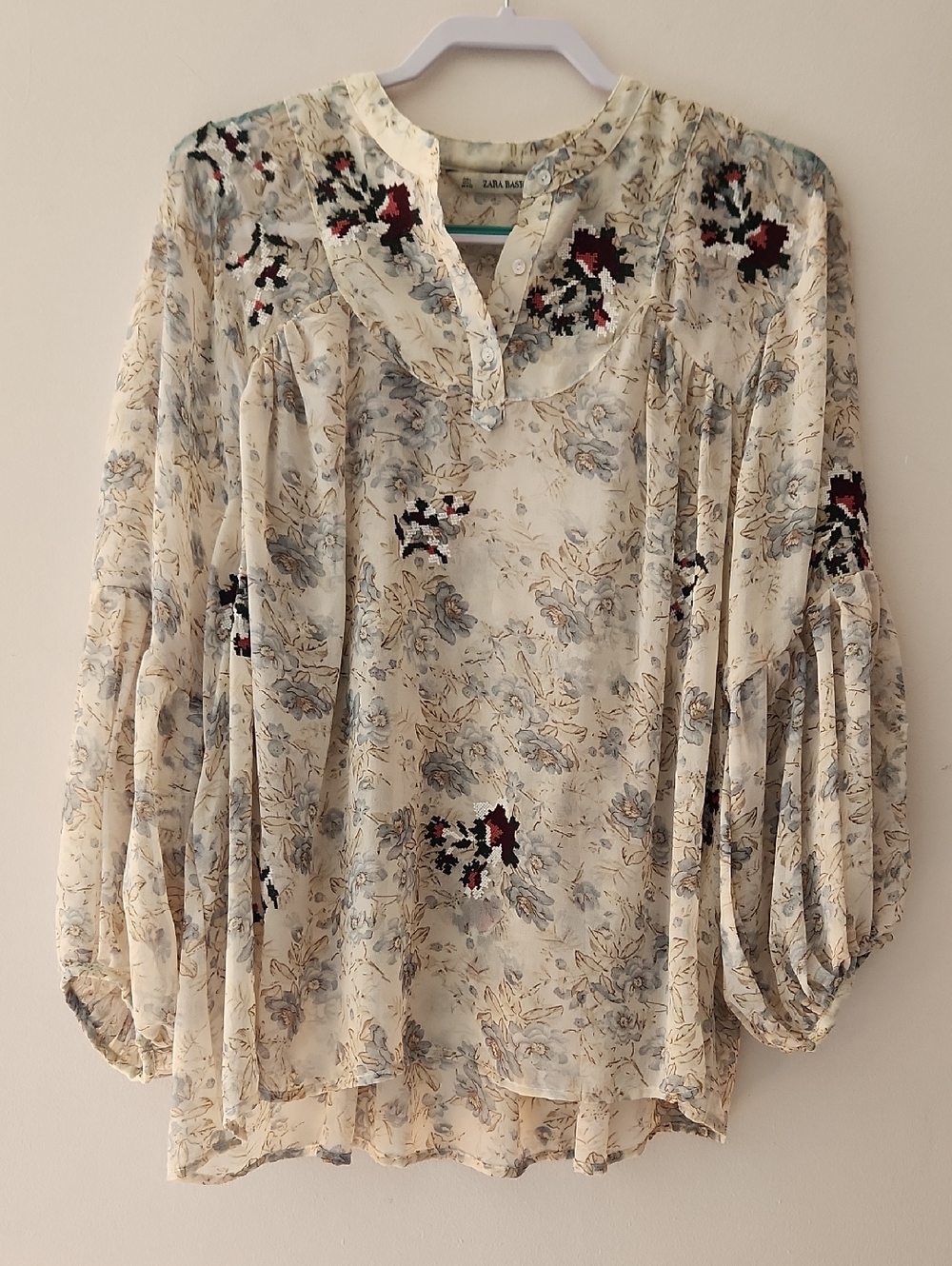 Zara Floral and Niddle Embroidery Sheer  Long-Sleeve Boho Blouse  Size L